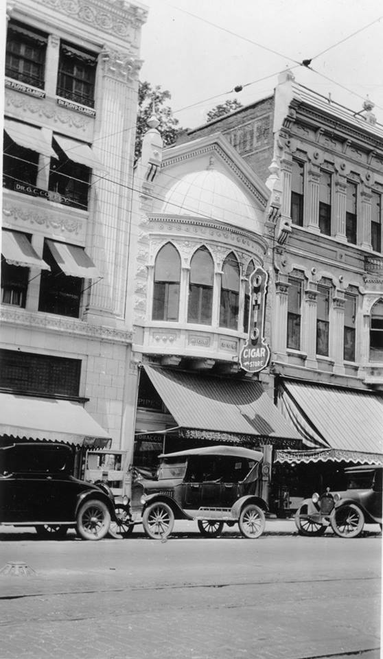 The "Ohio Cigar Store" in 1926