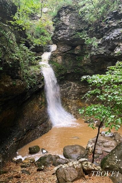 Eden Falls Arkansas waterfall