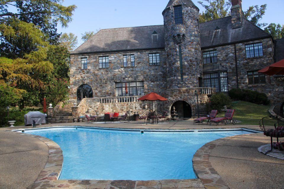castle on stagecoach AR